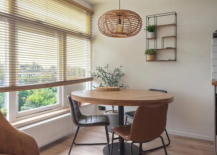 Shell 51 Apartment *