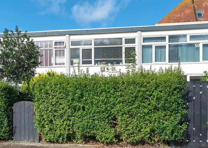 Apartment Shell 51 *